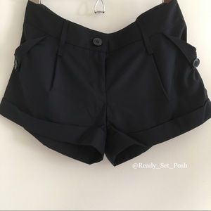 nwot} Dark navy cuffed shorts